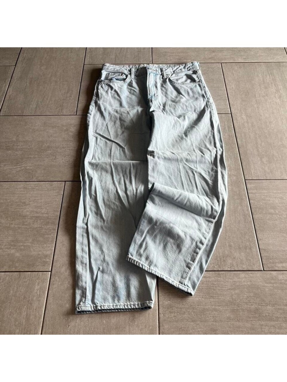 HM Loose Ample Light Wash Baggy Wide Leg Denim Jeans 31 32